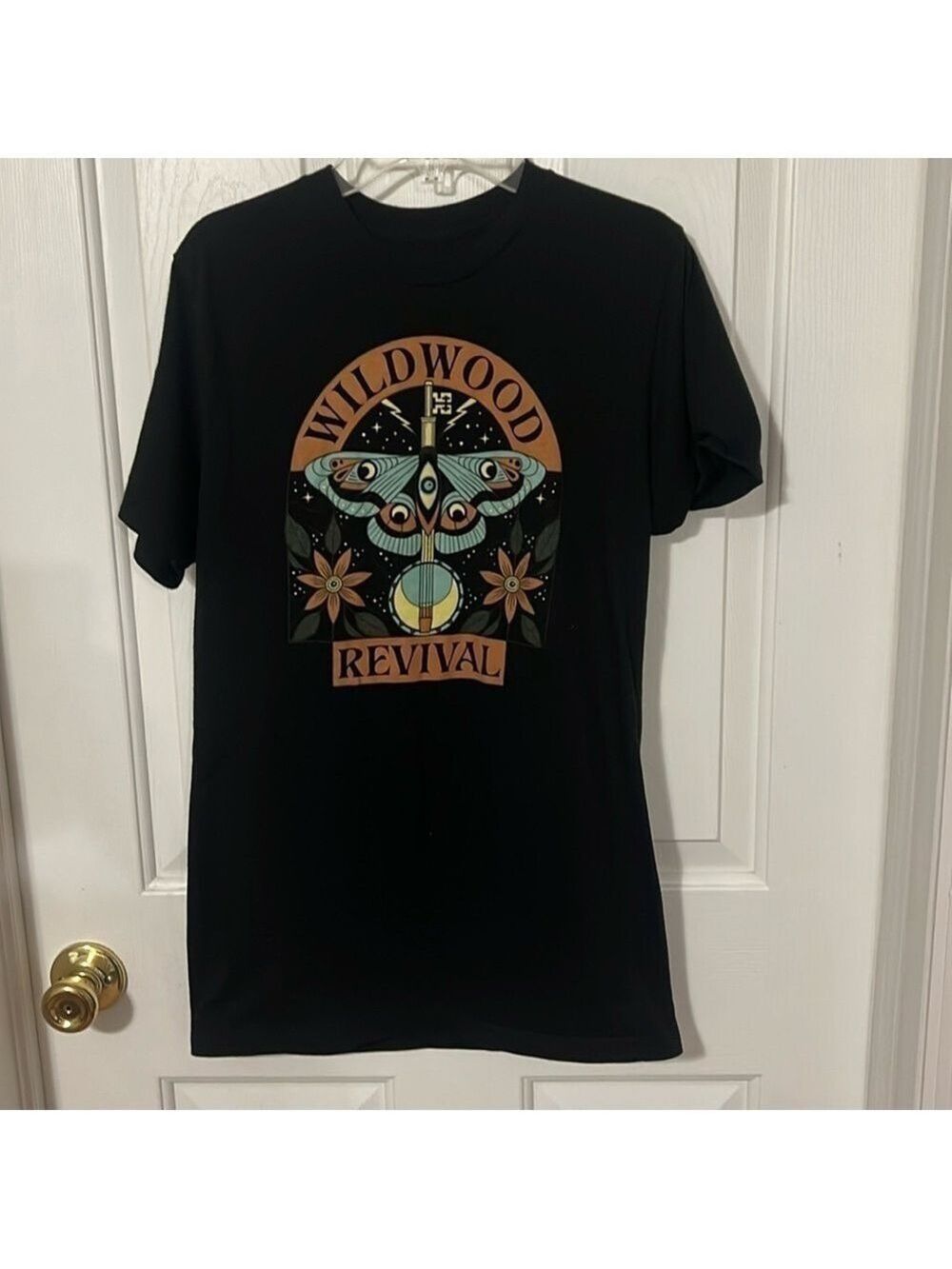 Wildwood Revival tshirt. Black. Size ?  (Appears to be Sm-med)tag  missing.